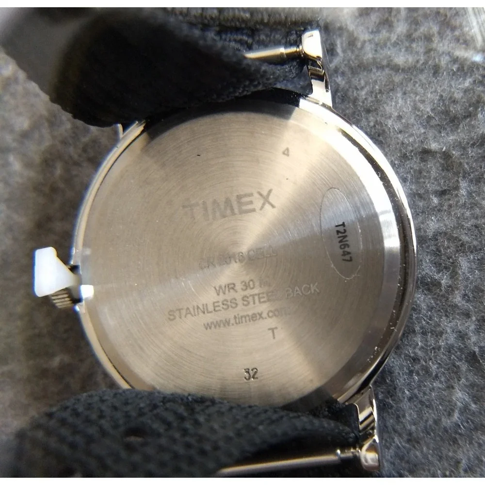Timex‎ Indiglo Weekender Watch Easy Reader T2N647 Water Resistant Military NEW